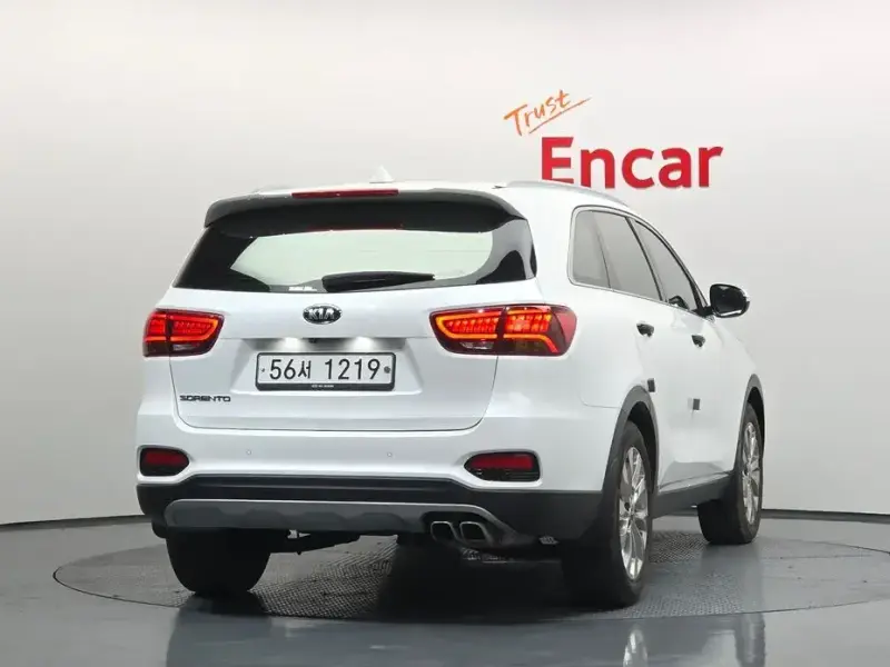2017 Kia Sorento с пробегом 136 333 км