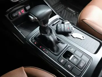 2017 Kia Sorento с пробегом 136 333 км