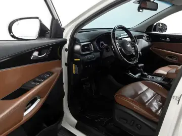 2017 Kia Sorento с пробегом 136 333 км