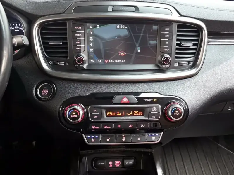 2017 Kia Sorento с пробегом 136 333 км