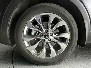 2018 Kia Sorento с пробегом 67 625 км