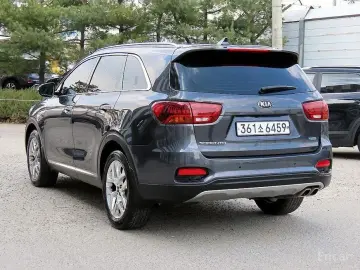 2020 Kia Sorento с пробегом 71 940 км