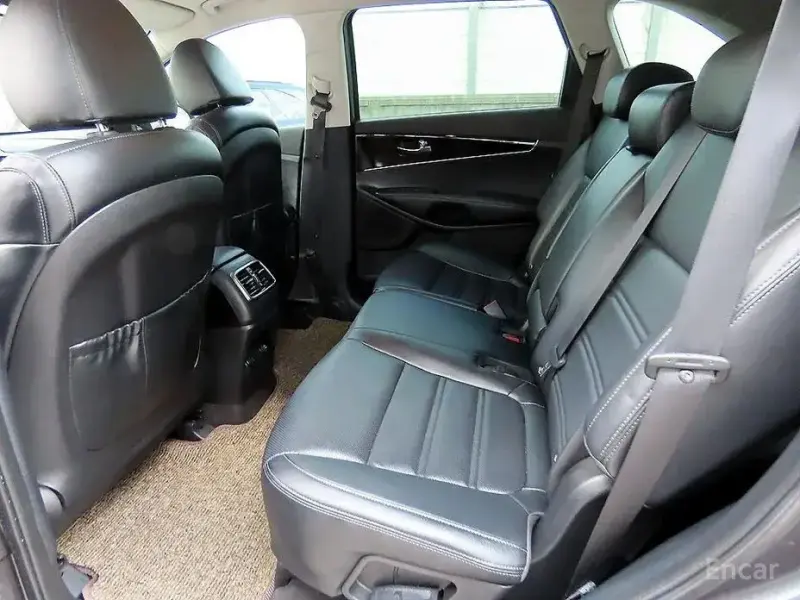 2020 Kia Sorento с пробегом 71 940 км