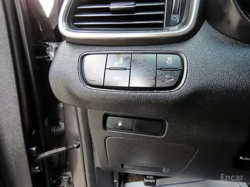 2020 Kia Sorento с пробегом 71 940 км