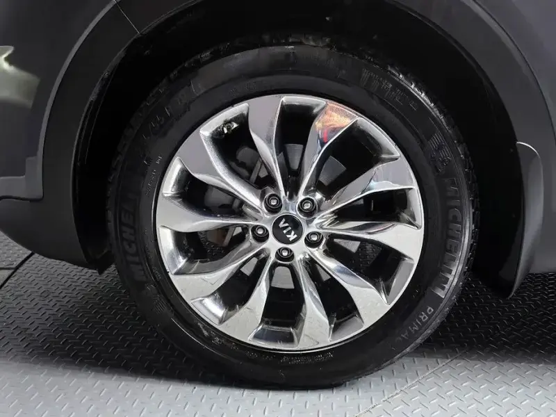 2017 Kia Sorento с пробегом 78 946 км