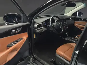 2019 Kia Sorento с пробегом 136 723 км