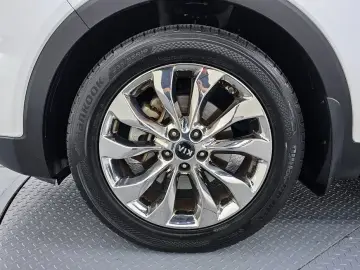 2018 Kia Sorento с пробегом 143 978 км