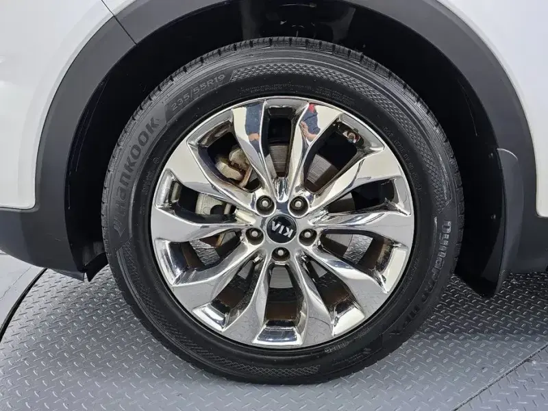 2018 Kia Sorento с пробегом 143 978 км