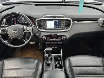2018 Kia Sorento с пробегом 143 978 км