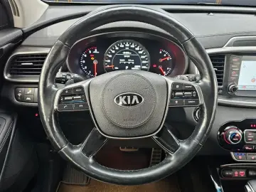 2018 Kia Sorento с пробегом 143 978 км