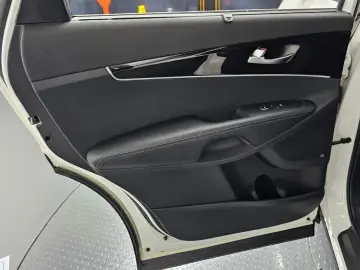 2018 Kia Sorento с пробегом 143 978 км
