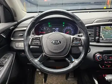 2018 Kia Sorento с пробегом 99 132 км