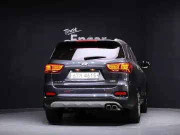 2017 Kia Sorento с пробегом 129 768 км