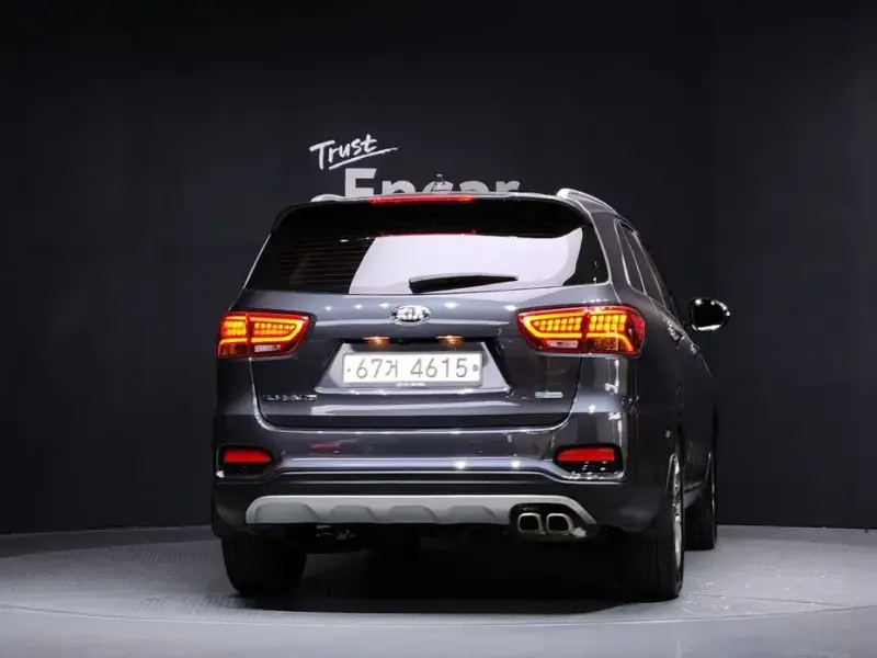 2017 Kia Sorento с пробегом 129 768 км