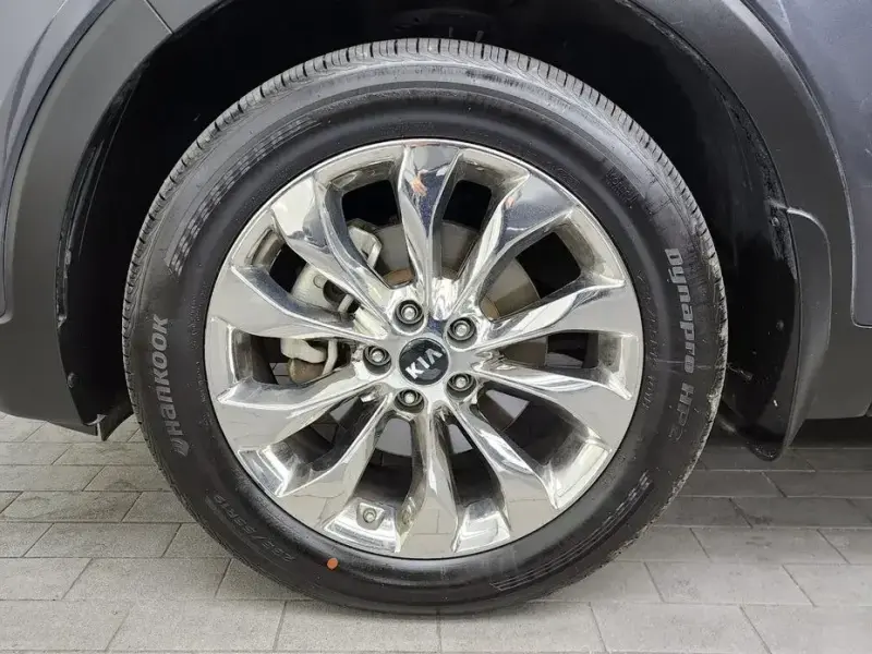 2017 Kia Sorento с пробегом 129 768 км
