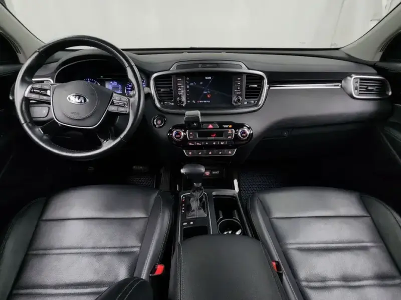 2017 Kia Sorento с пробегом 129 768 км