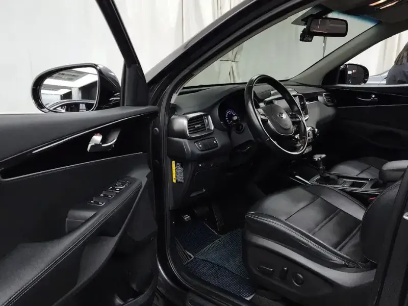 2017 Kia Sorento с пробегом 129 768 км