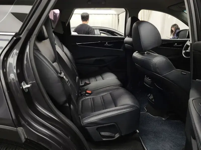 2017 Kia Sorento с пробегом 129 768 км