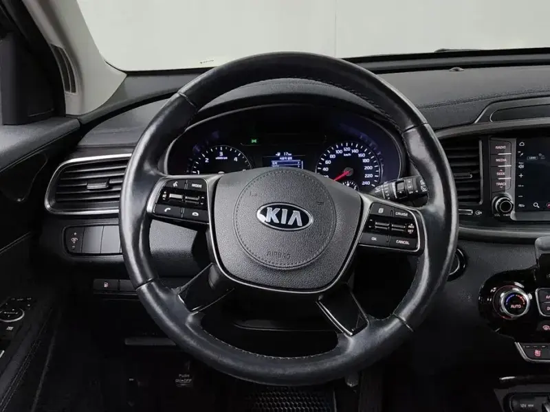 2017 Kia Sorento с пробегом 129 768 км