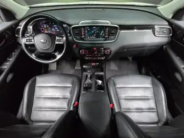 2017 Kia Sorento с пробегом 80 432 км