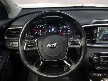 2019 Kia Sorento с пробегом 56 441 км