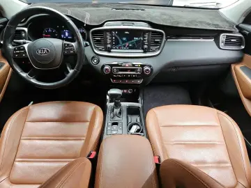 2017 Kia Sorento с пробегом 95 429 км