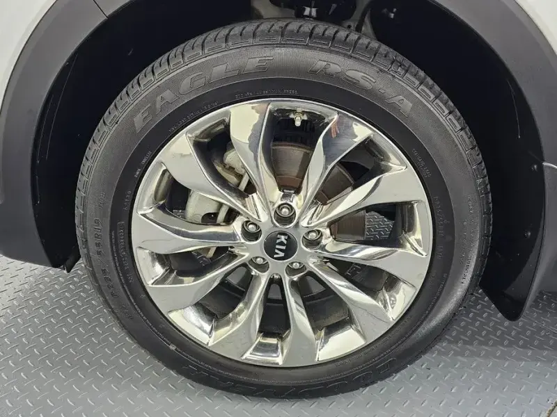 2017 Kia Sorento с пробегом 96 012 км