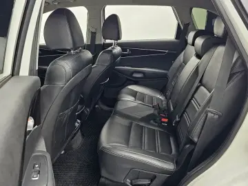 2017 Kia Sorento с пробегом 96 012 км