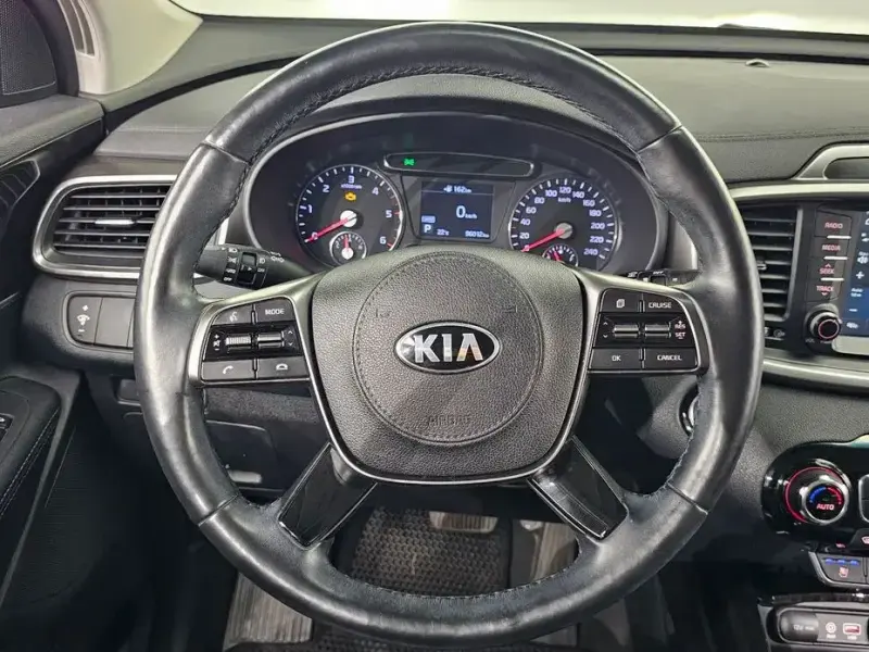 2017 Kia Sorento с пробегом 96 012 км