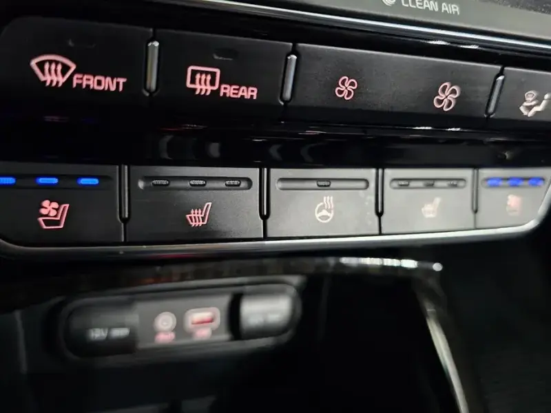 2017 Kia Sorento с пробегом 96 012 км