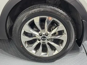 2017 Kia Sorento с пробегом 96 012 км
