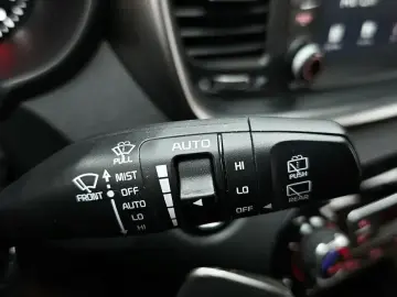 2018 Kia Sorento с пробегом 77 299 км