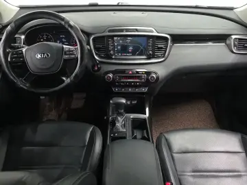 2017 Kia Sorento с пробегом 99 496 км