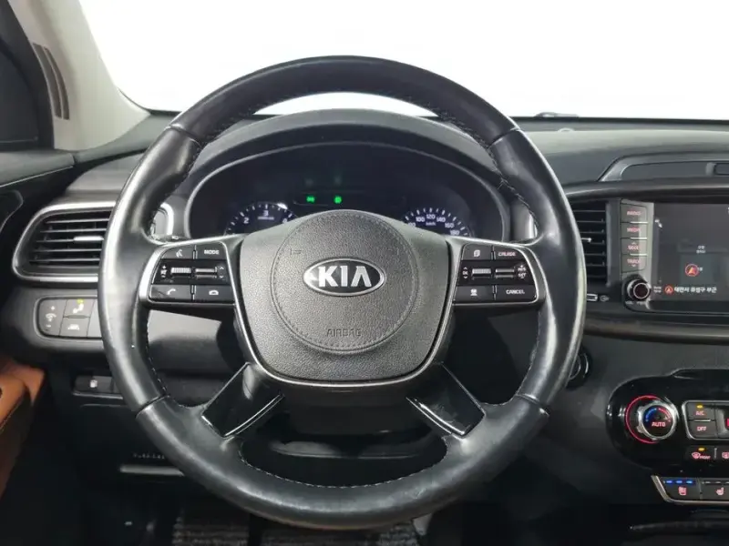 2019 Kia Sorento с пробегом 45 576 км