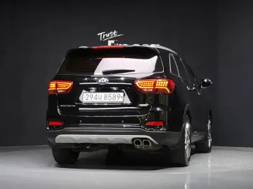 2019 Kia Sorento с пробегом 113 011 км