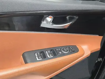 2017 Kia Sorento с пробегом 94 739 км