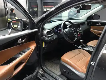 2018 Kia Sorento с пробегом 40 561 км