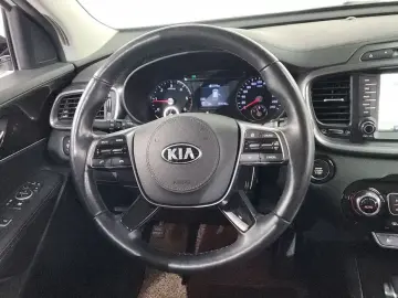 2017 Kia Sorento с пробегом 127 616 км