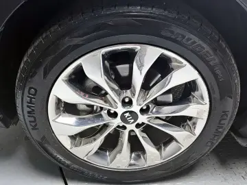 2018 Kia Sorento с пробегом 75 804 км