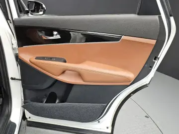 2018 Kia Sorento с пробегом 172 731 км