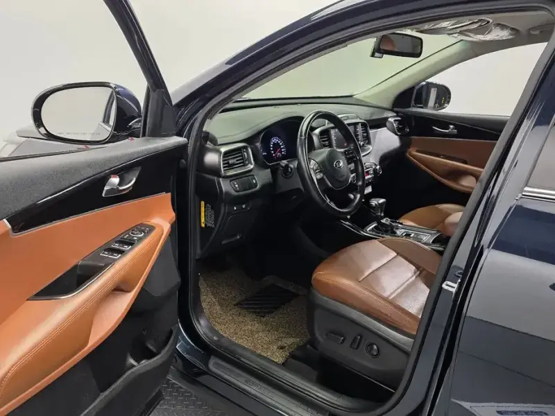 2017 Kia Sorento с пробегом 67 118 км