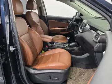 2017 Kia Sorento с пробегом 67 118 км
