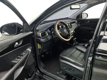 2019 Kia Sorento с пробегом 128 869 км
