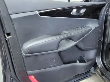 2019 Kia Sorento с пробегом 94 595 км
