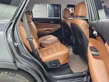 2018 Kia Sorento с пробегом 37 948 км