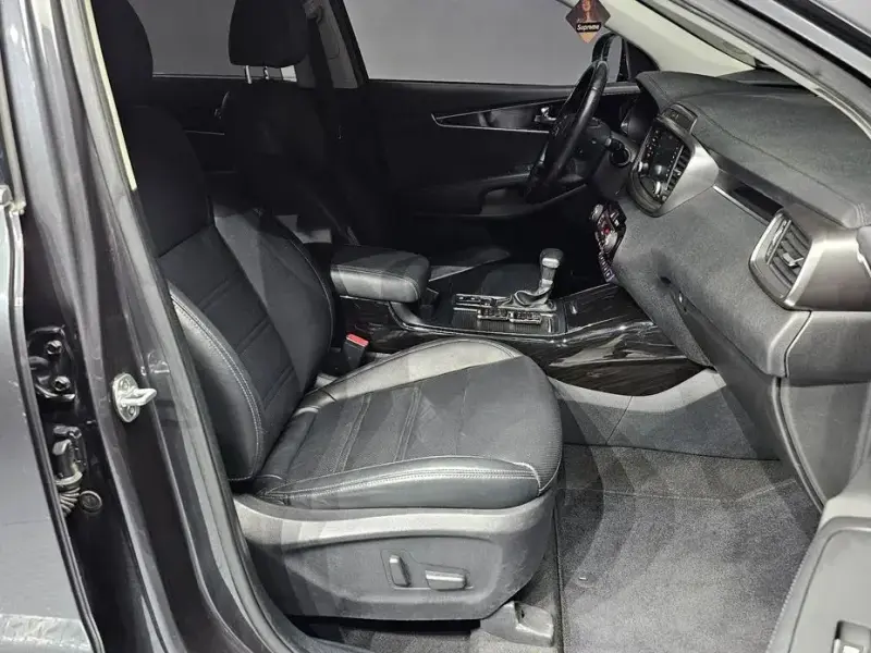 2017 Kia Sorento с пробегом 101 572 км