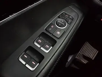 2017 Kia Sorento с пробегом 101 572 км