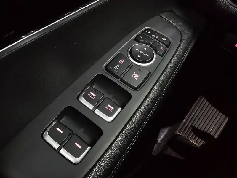 2017 Kia Sorento с пробегом 101 572 км