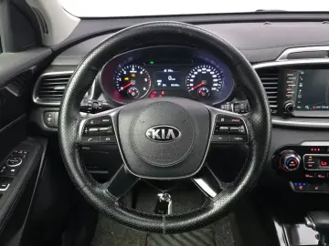 2018 Kia Sorento с пробегом 124 164 км