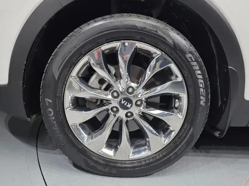 2019 Kia Sorento с пробегом 98 243 км